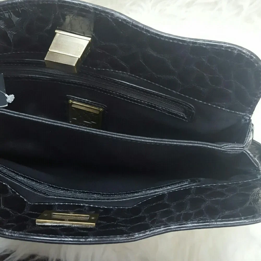 Maxx New York Clutch Bag